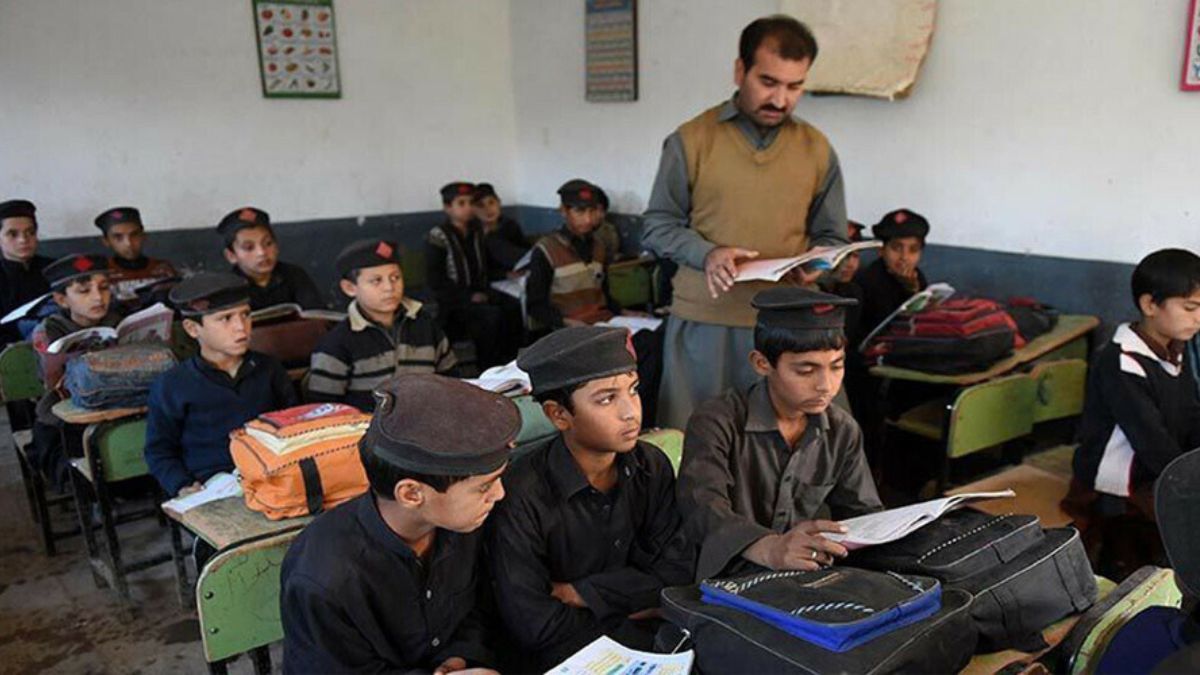 Uniform Rules Changed for Schools in KPK 2024 Due to Cold